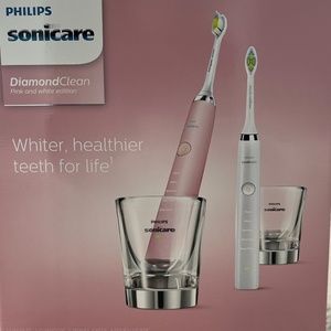 NEW IN BOX Philips Sonicare Diamond Clean